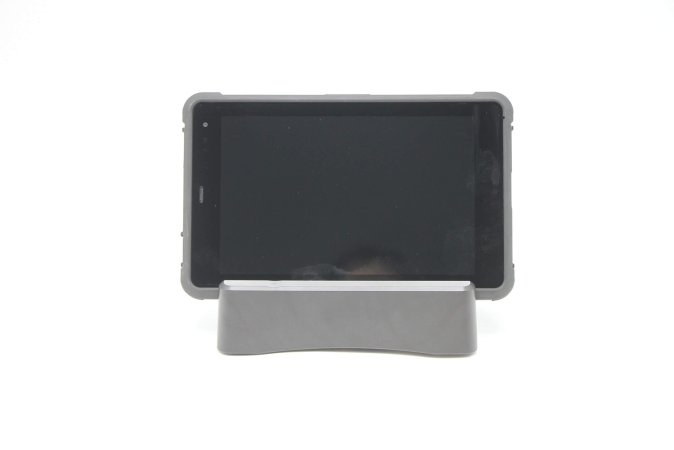 ACC-S108-DKN1_Front_w_Tablet